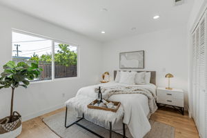 027_1642 Orchard View Dr