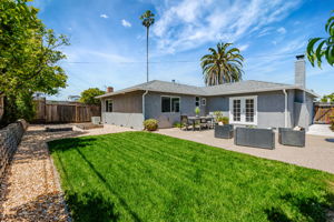 042_1642 Orchard View Dr