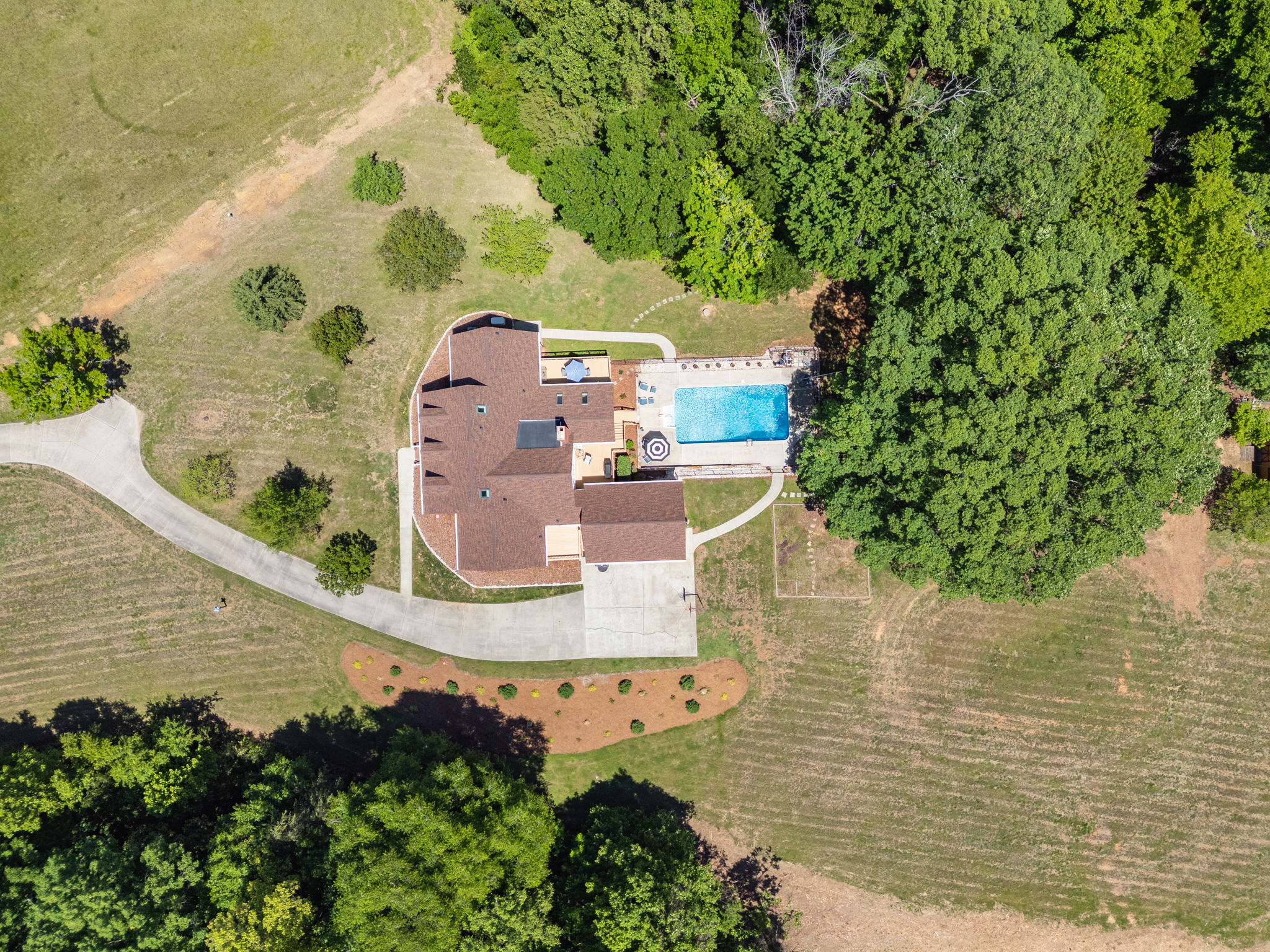 1642 Rhodes Loop-6