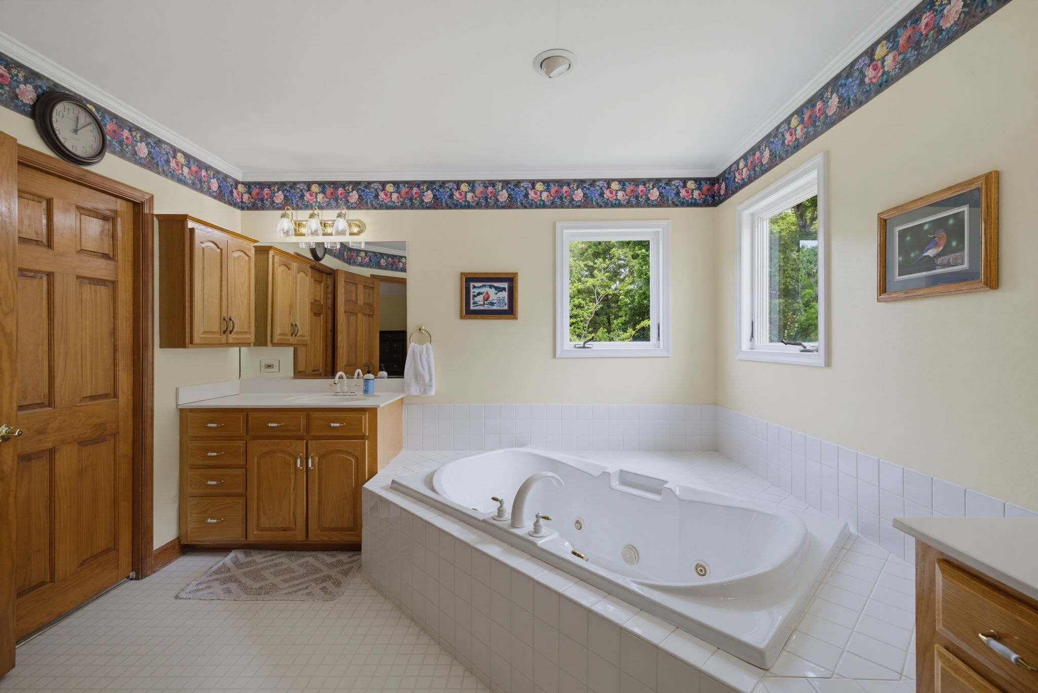 1642 Rhodes Loop -39