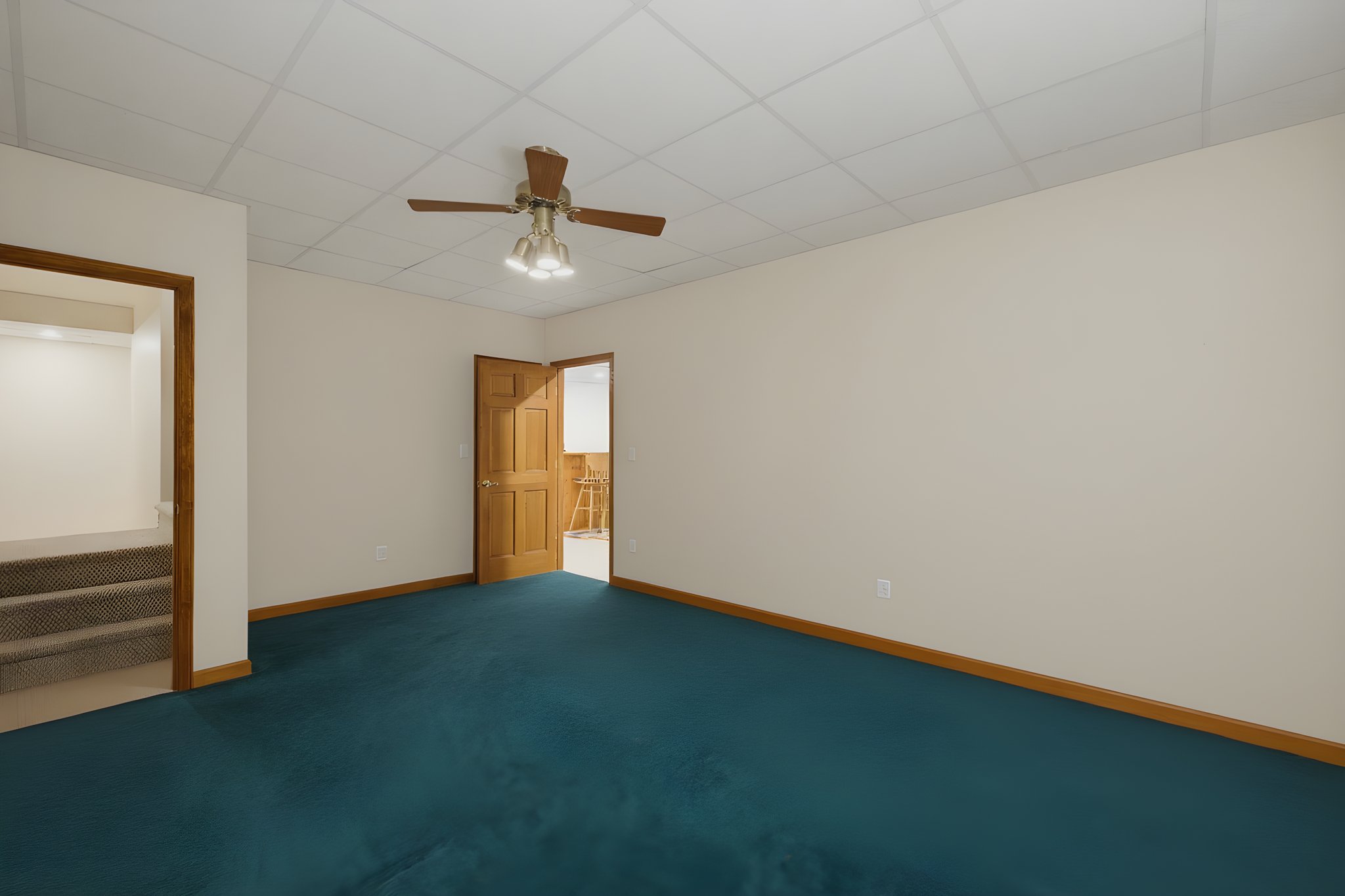 1642 Rhodes Loop -63 furniture removed.jpeg