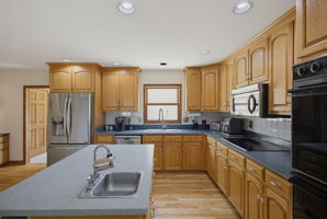 1642 Rhodes Loop -30