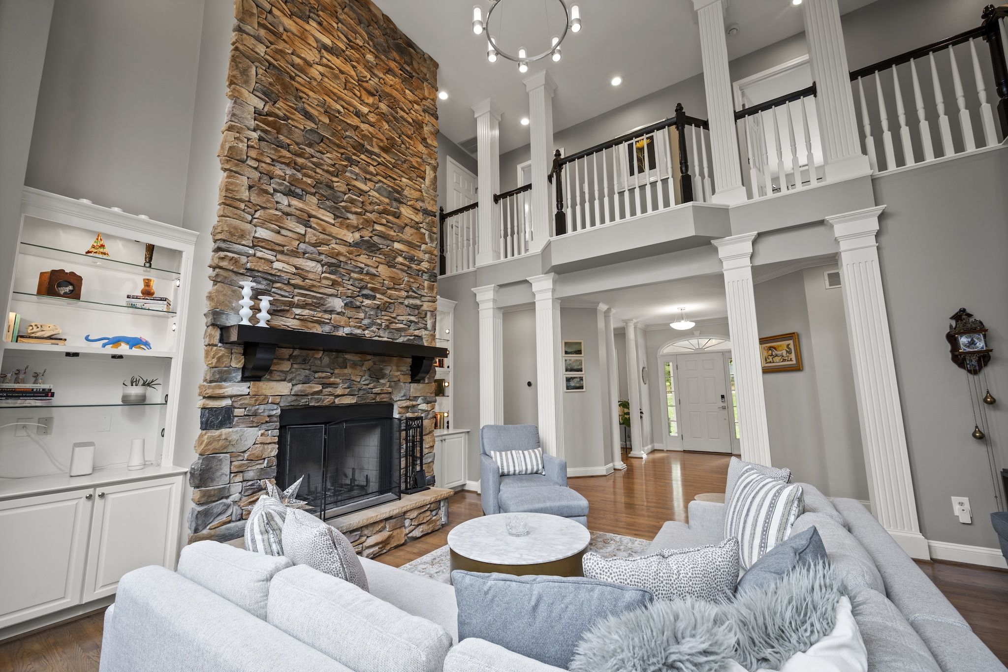1642 Worthington 10