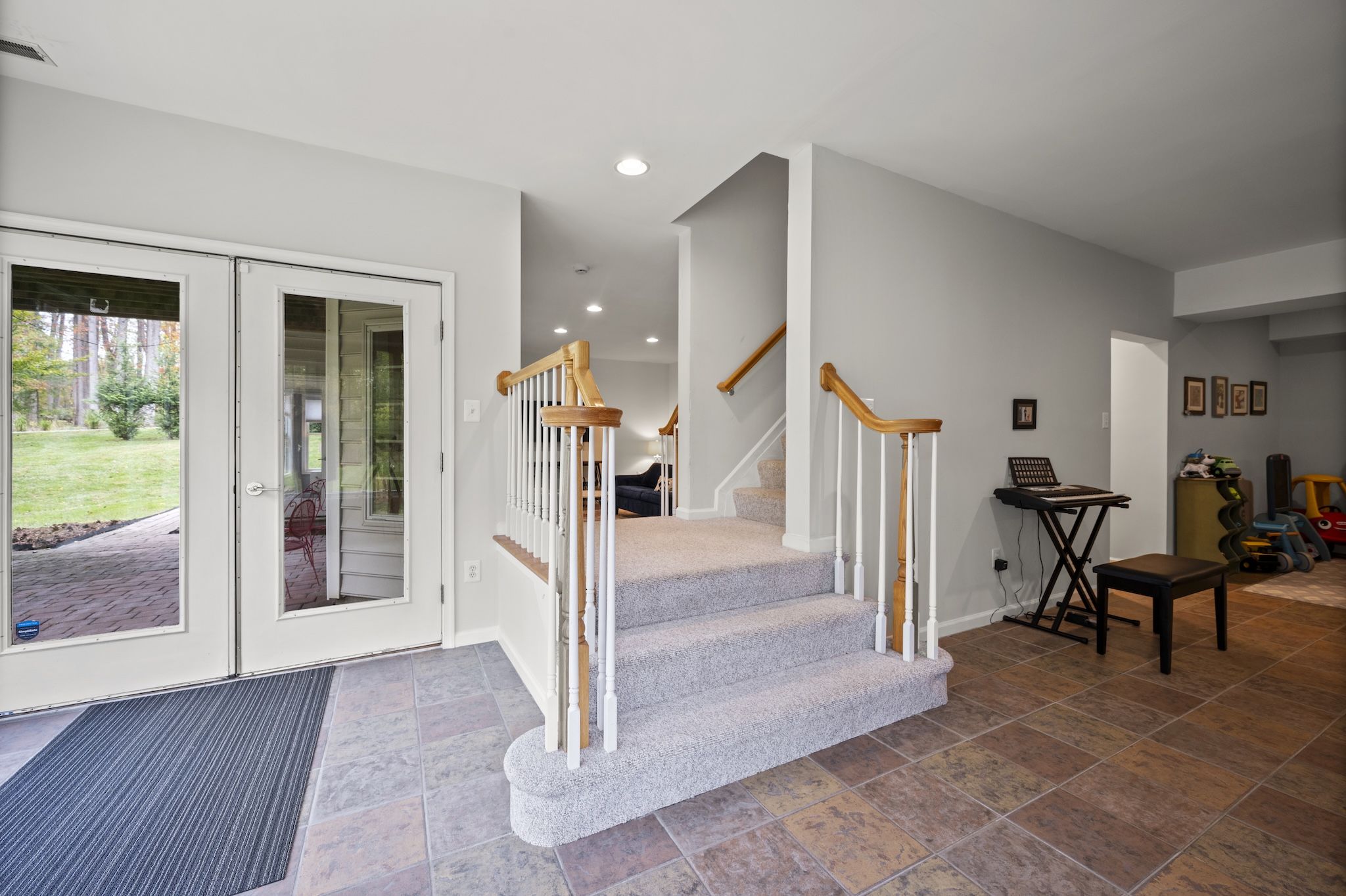 1642 Worthington 71