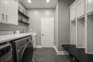1642 Worthington 26