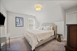1642 Worthington 48