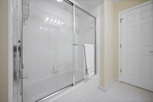 1642 Worthington 51