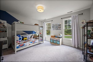 1642 Worthington 59