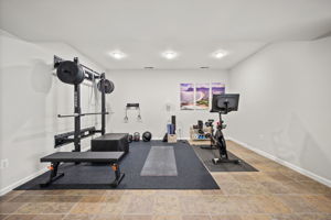 1642 Worthington 73