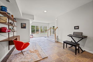 1642 Worthington 75