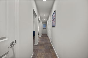 1642 Worthington 76