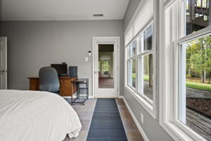 1642 Worthington 82