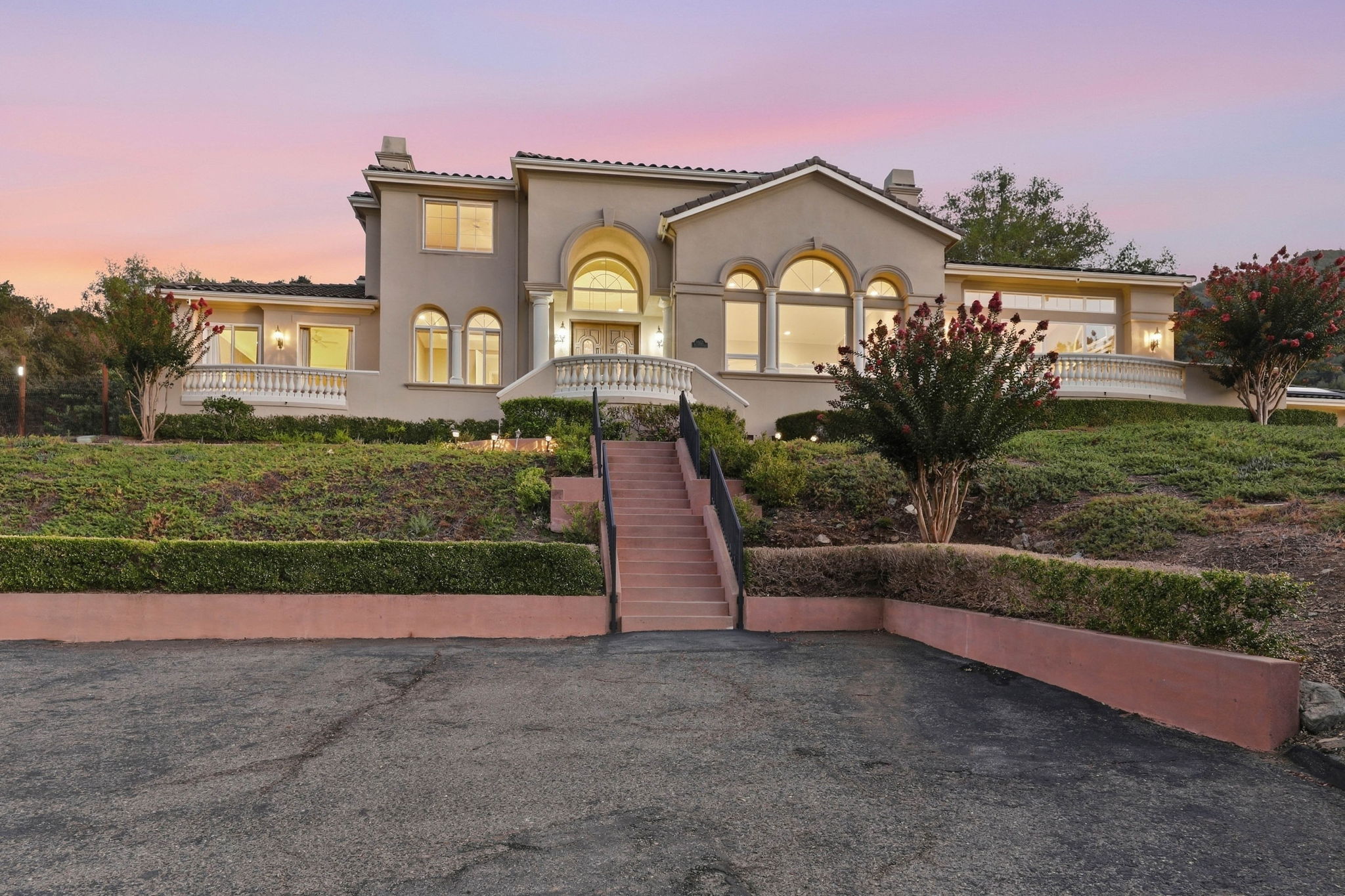 015_F8_TWILIGHT_16421 Matilija