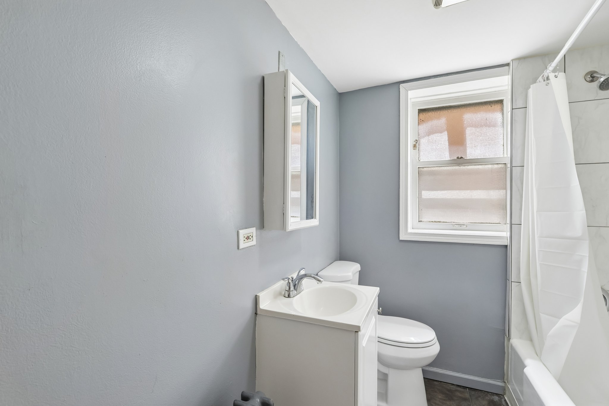 1643 Kenilworth Ave Unit B-S2805-011.jpg