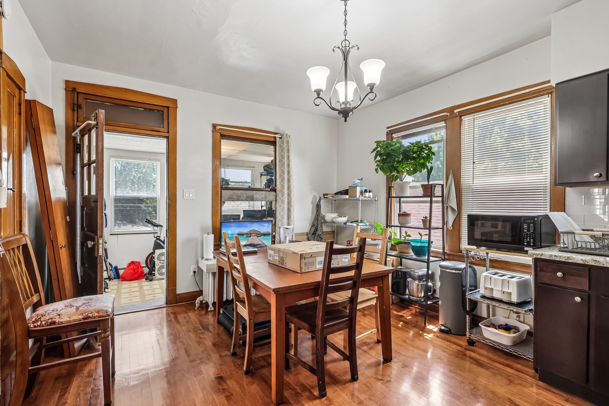 1643 Kenilworth Ave Unit 2-S2805-005.jpg