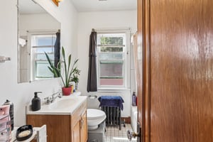 1643 Kenilworth Ave Unit 2-S2805-011.jpg
