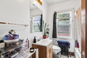 1643 Kenilworth Ave Unit 2-S2805-012.jpg