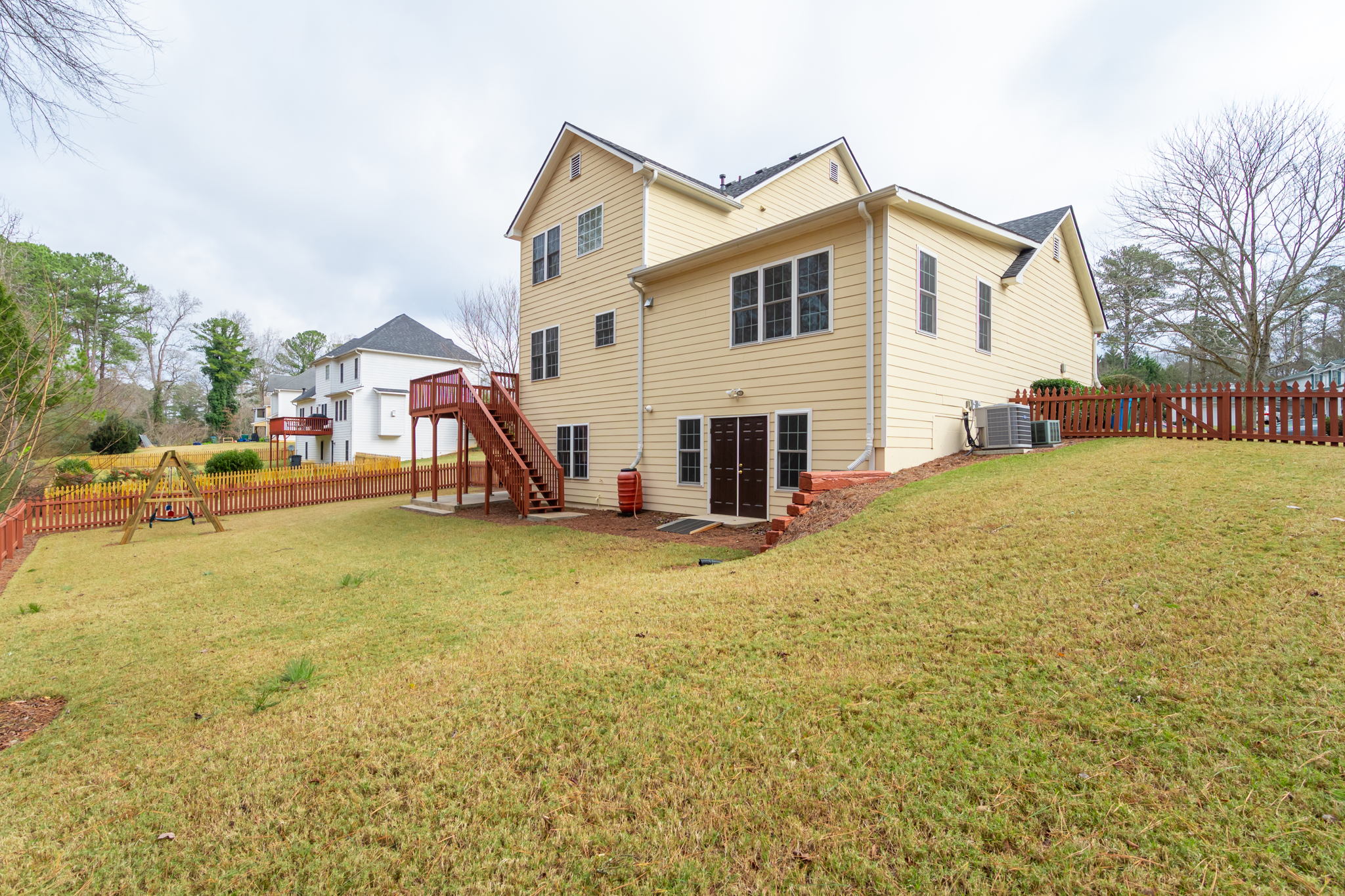 1643 Morning Crest Ln, Lilburn, GA 30047, USA Photo 46