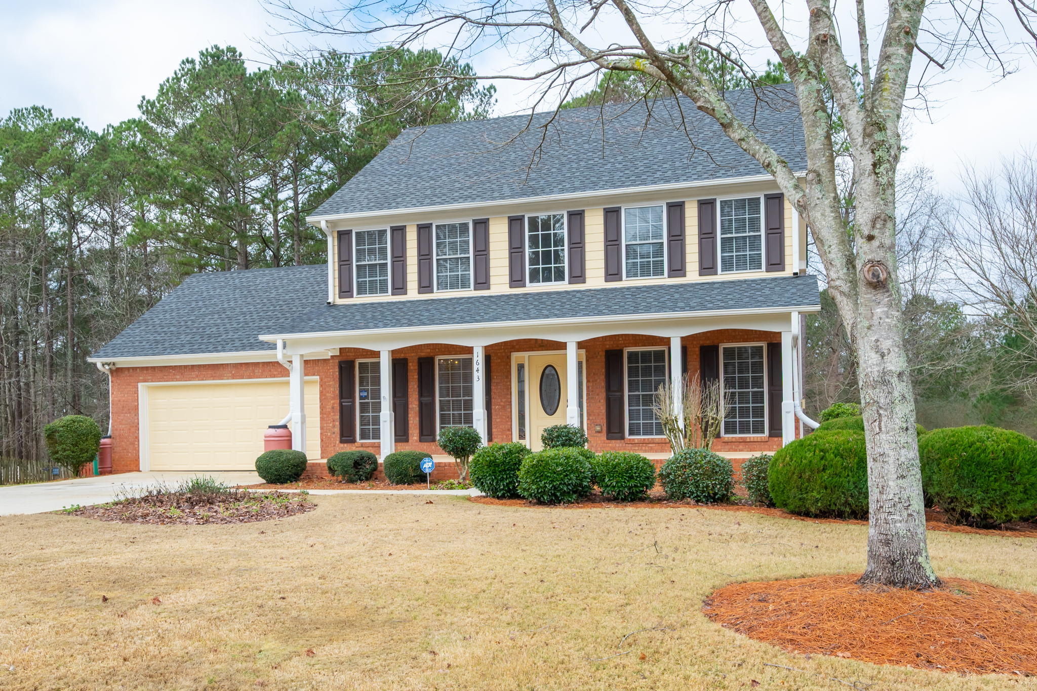 1643 Morning Crest Ln, Lilburn, GA 30047, USA Photo 2