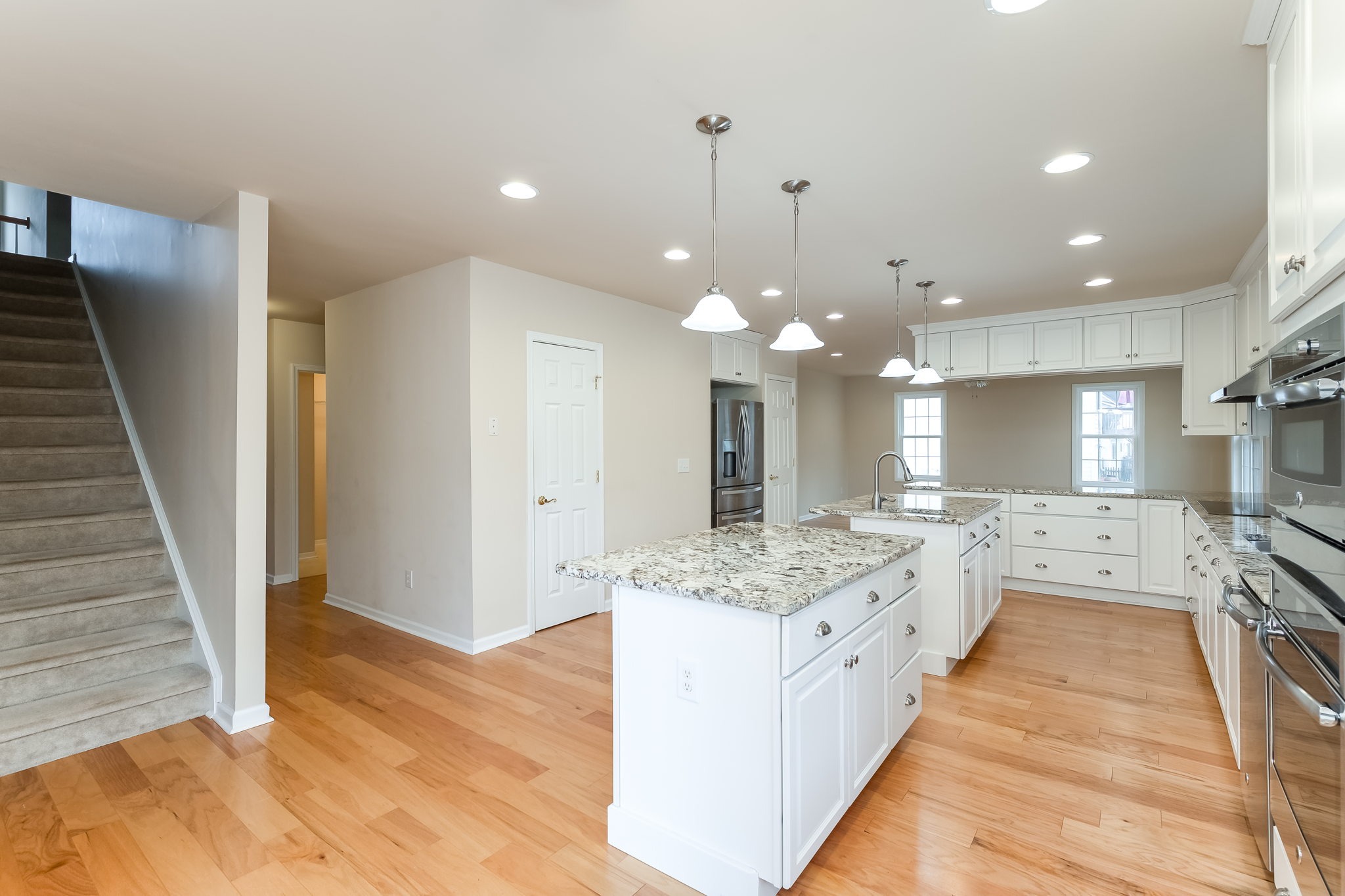 1643 Morning Crest Ln, Lilburn, GA 30047, USA Photo 17