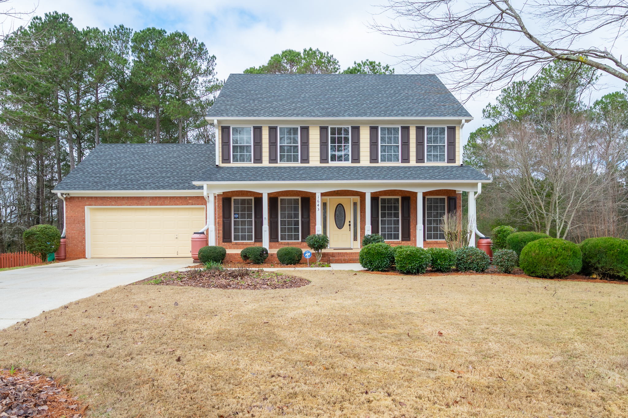 1643 Morning Crest Ln, Lilburn, GA 30047, USA Photo 1