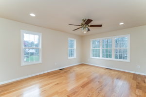 1643 Morning Crest Ln, Lilburn, GA 30047, USA Photo 18