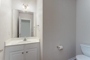 1643 Morning Crest Ln, Lilburn, GA 30047, USA Photo 20