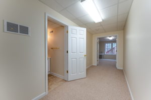 1643 Morning Crest Ln, Lilburn, GA 30047, USA Photo 41