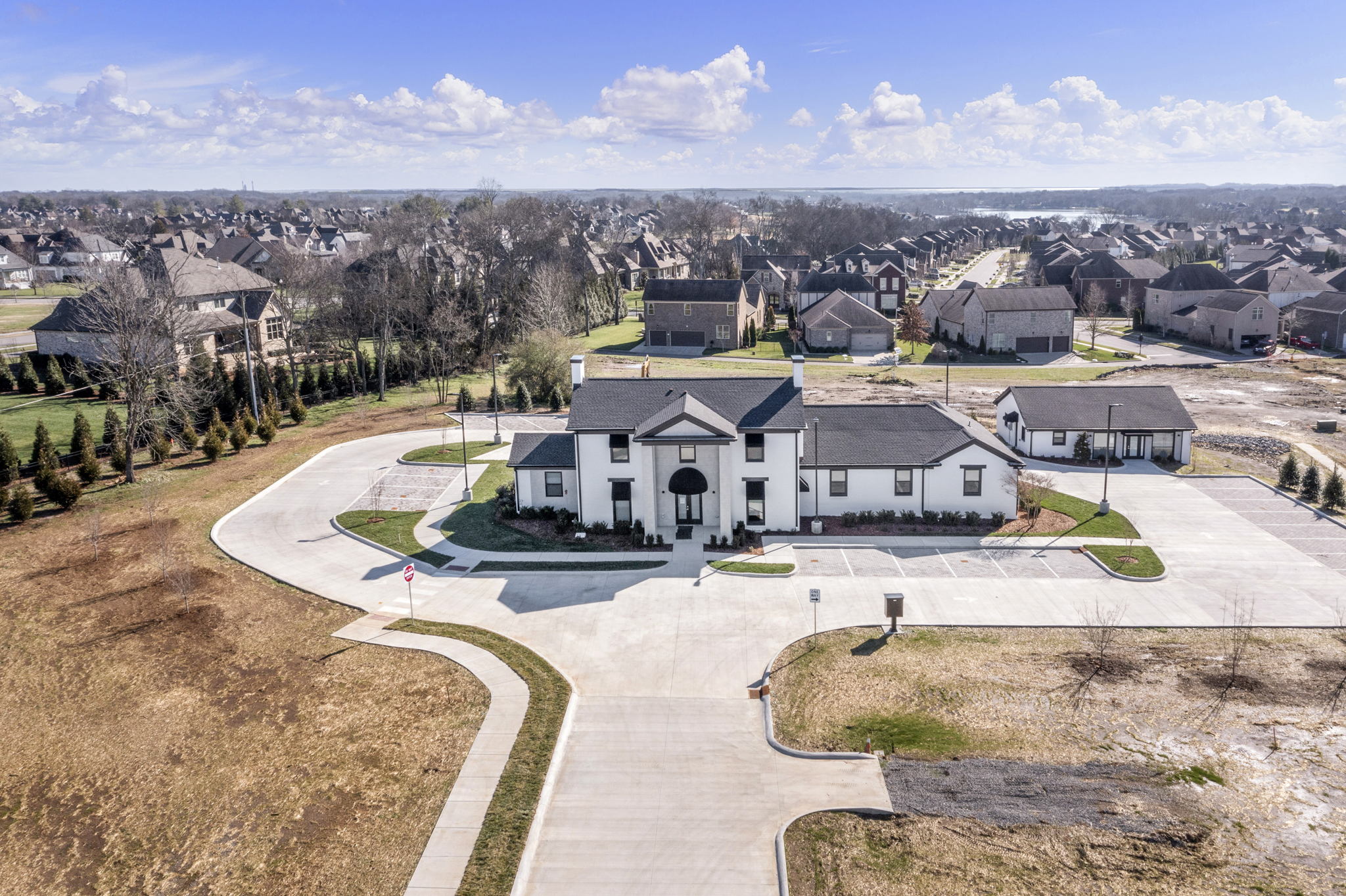 1643 Nashville Pike, Gallatin, TN 37066, USA