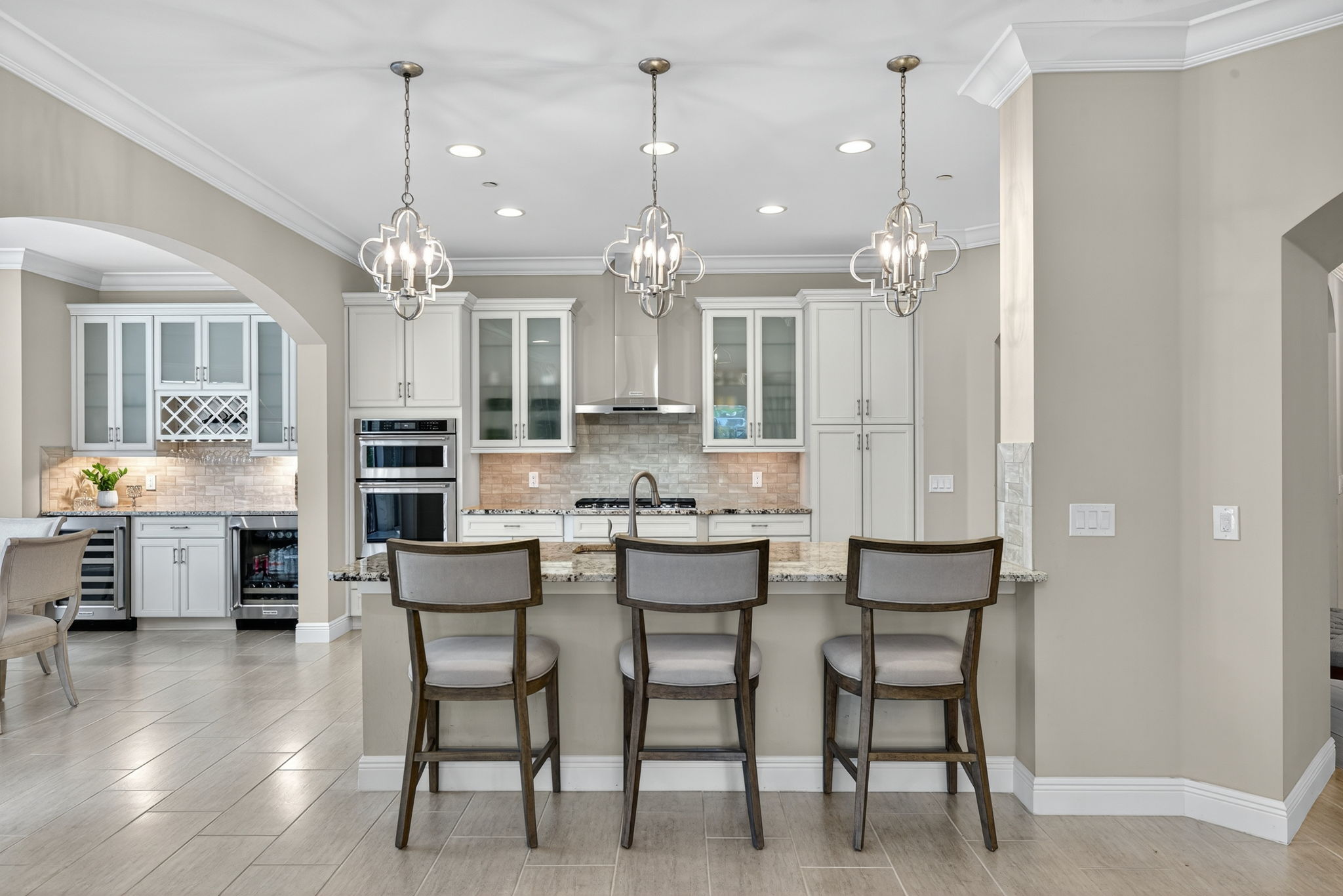 Breakfast Bar 1 of 2