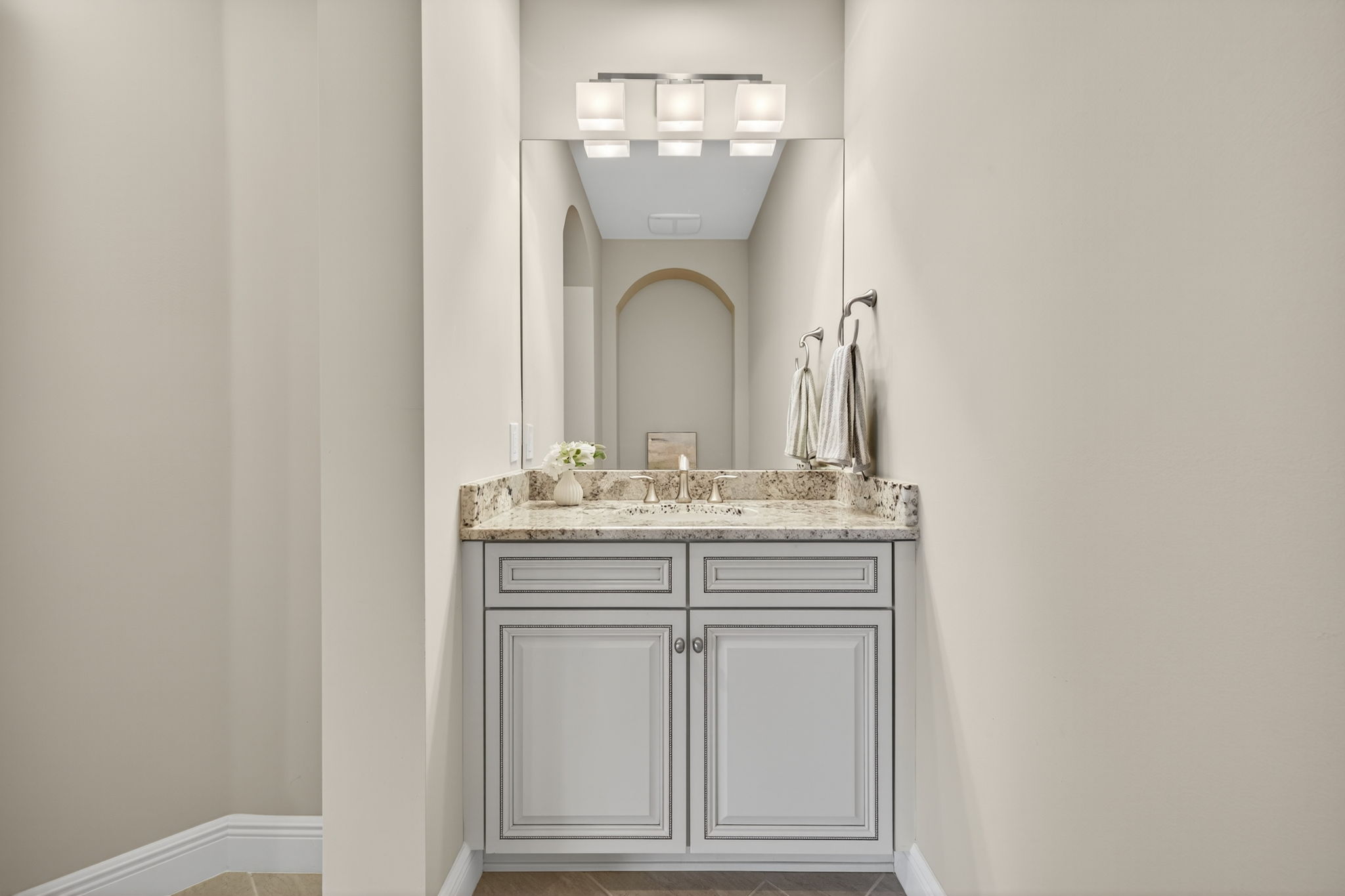 Guest Bathroom 3 - 2 of 2