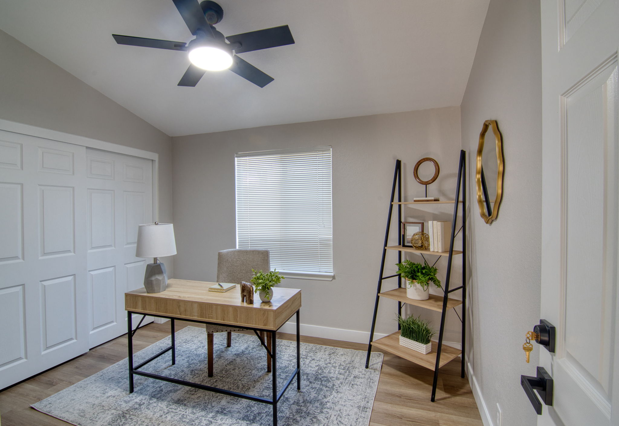 Bedroom 2 / Office