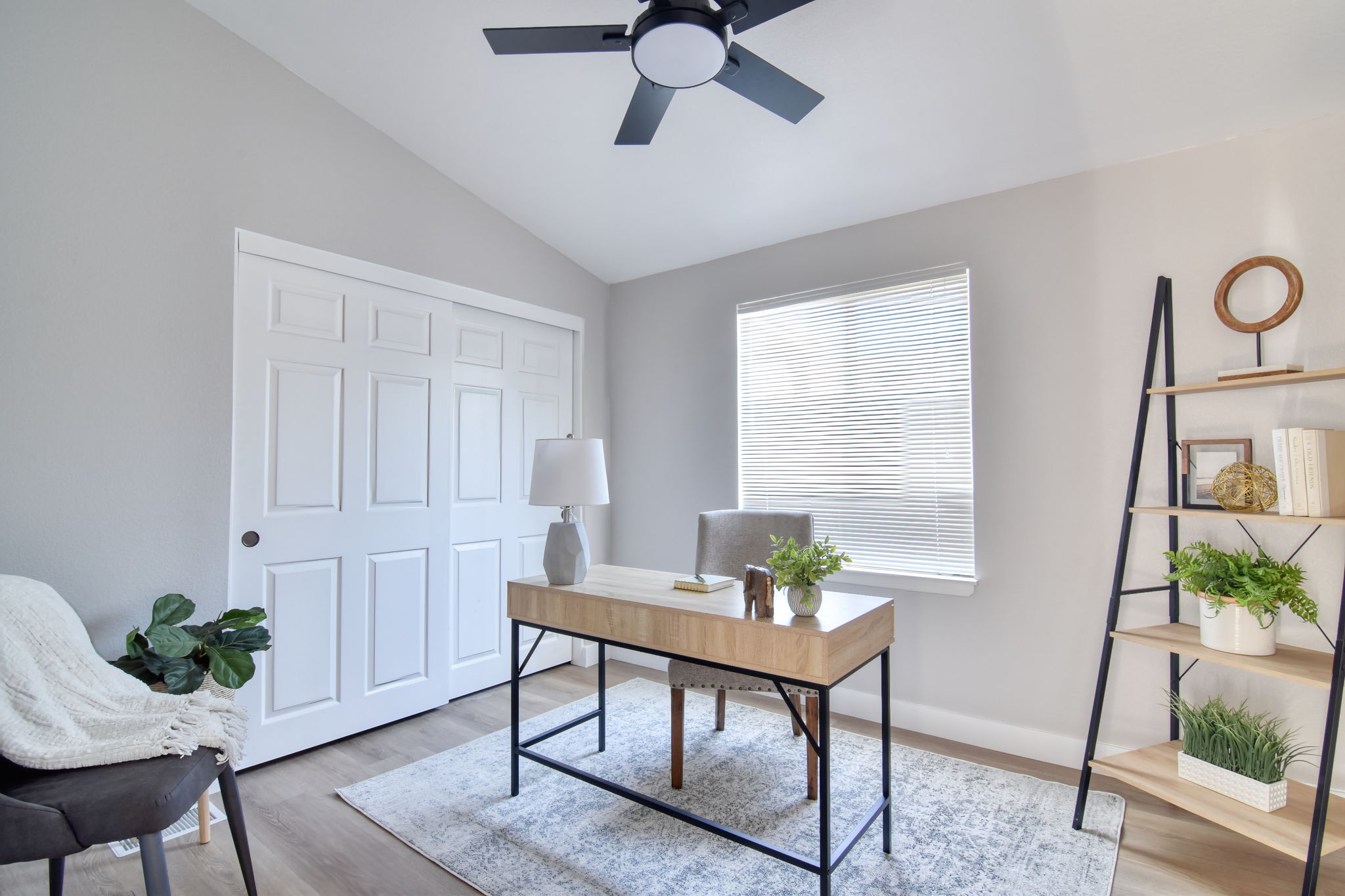 Bedroom 2 / Office