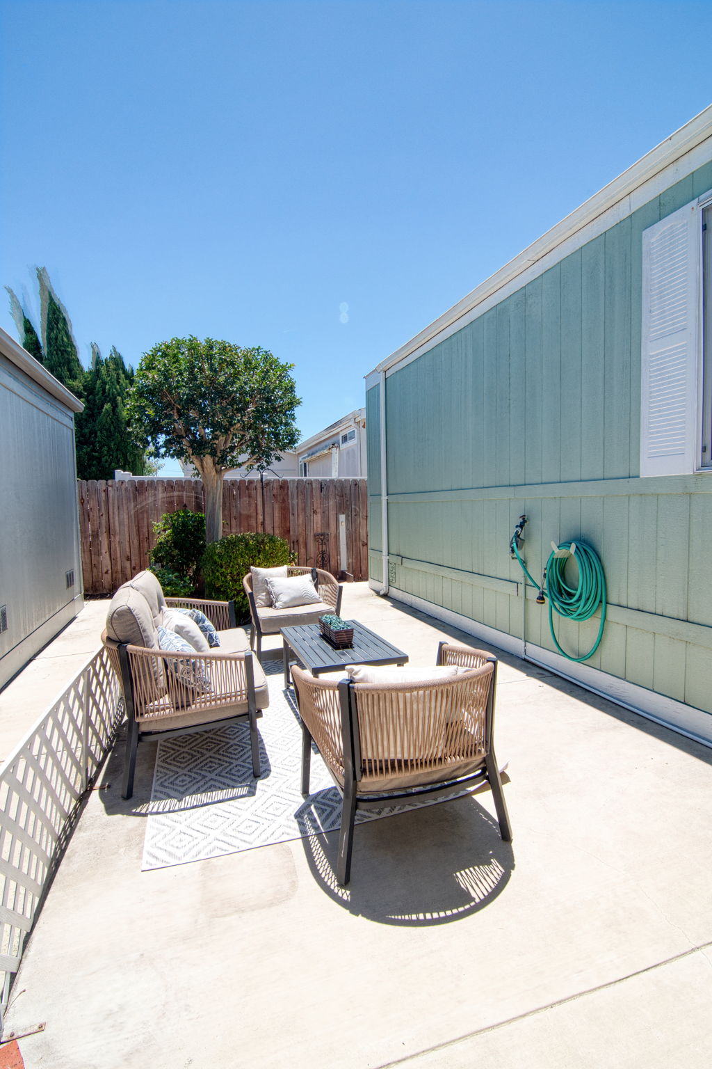 Side Yard / Outdoor Lounge Area