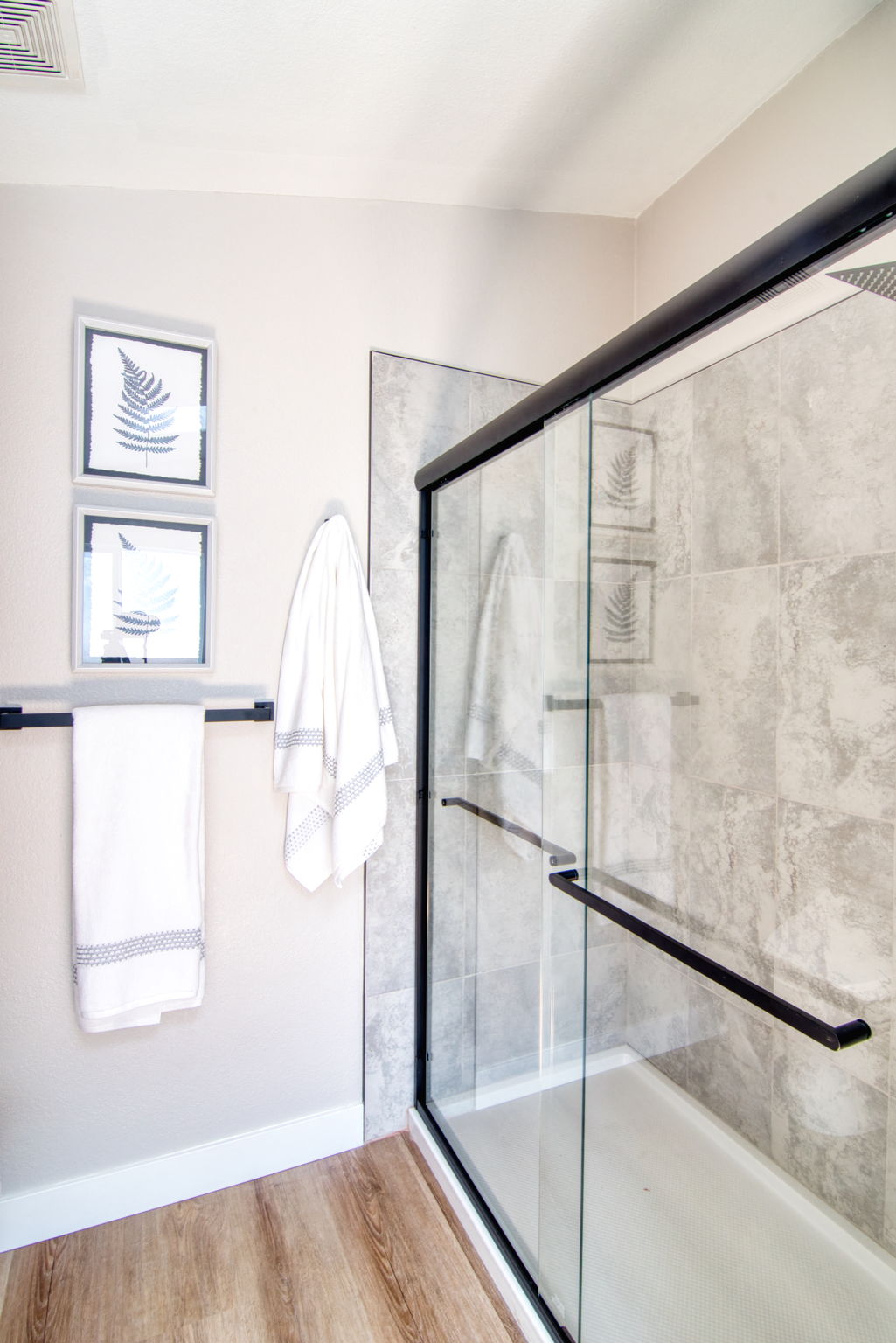 Master Bedroom Ensuite Tiled Shower