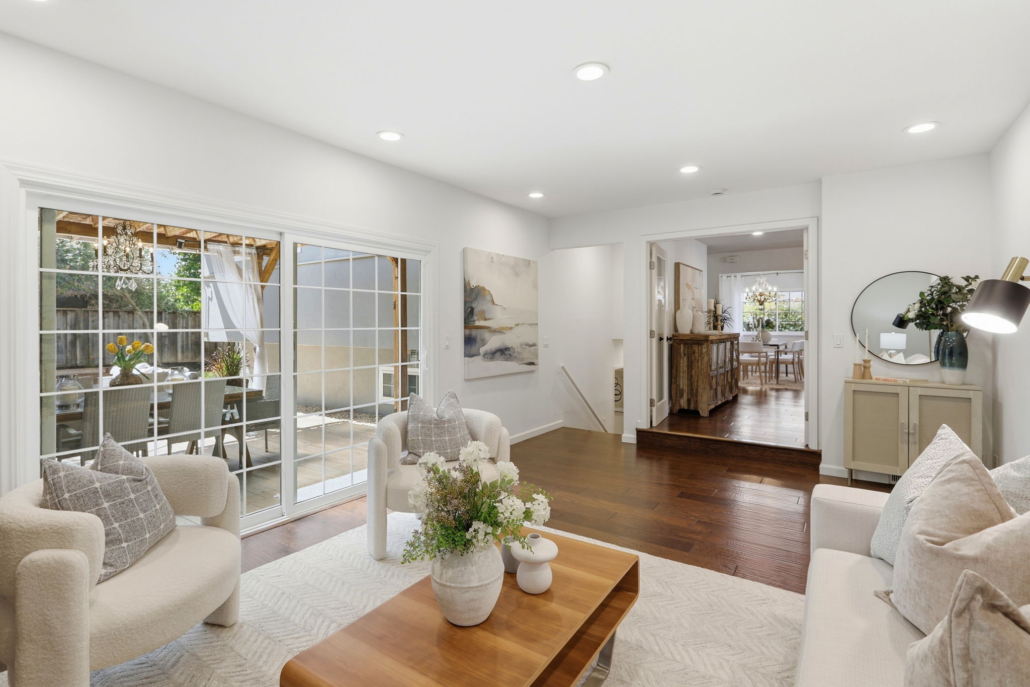 Family Room exit to Backyard