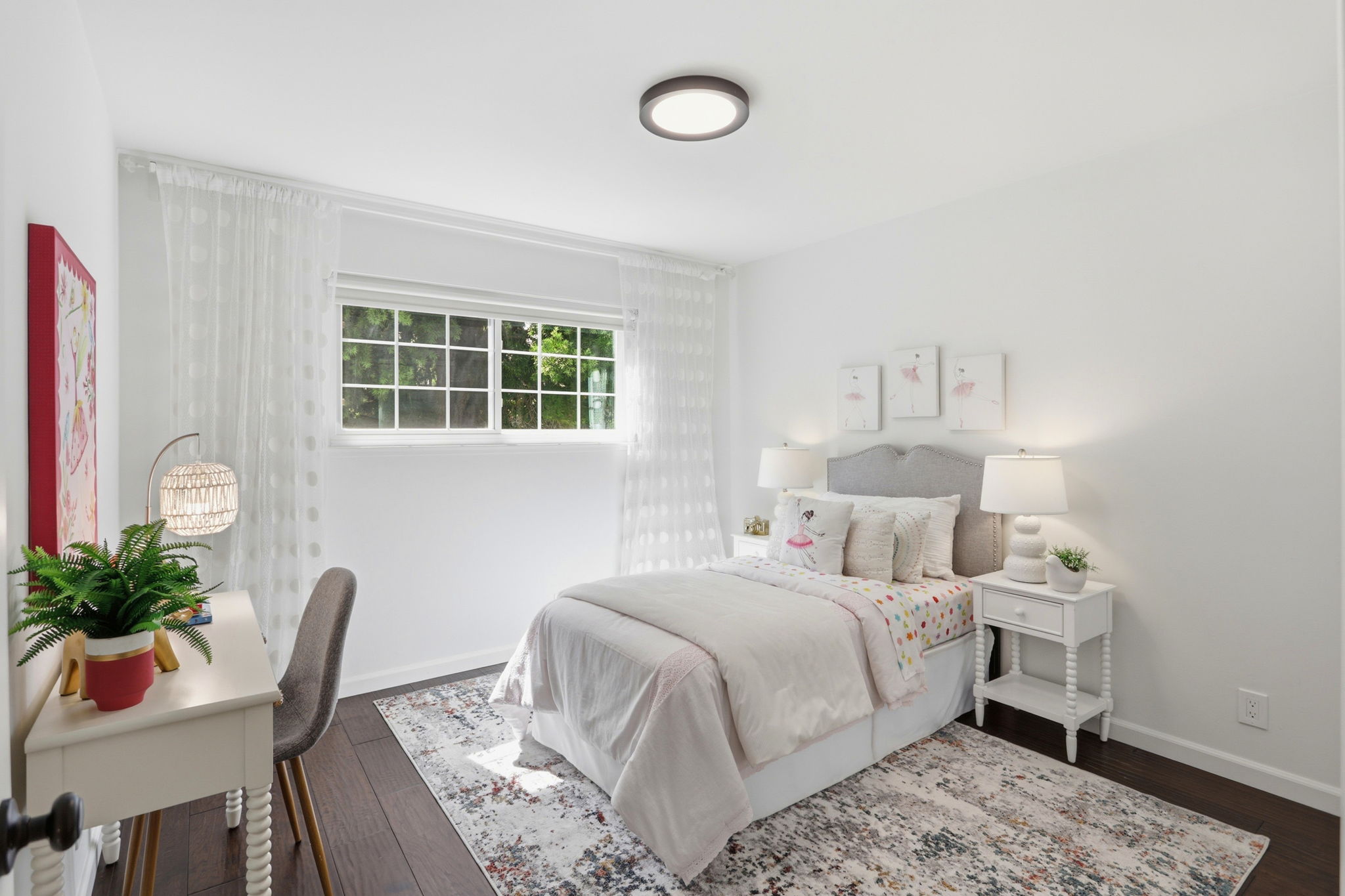 Upper level Bedroom 2