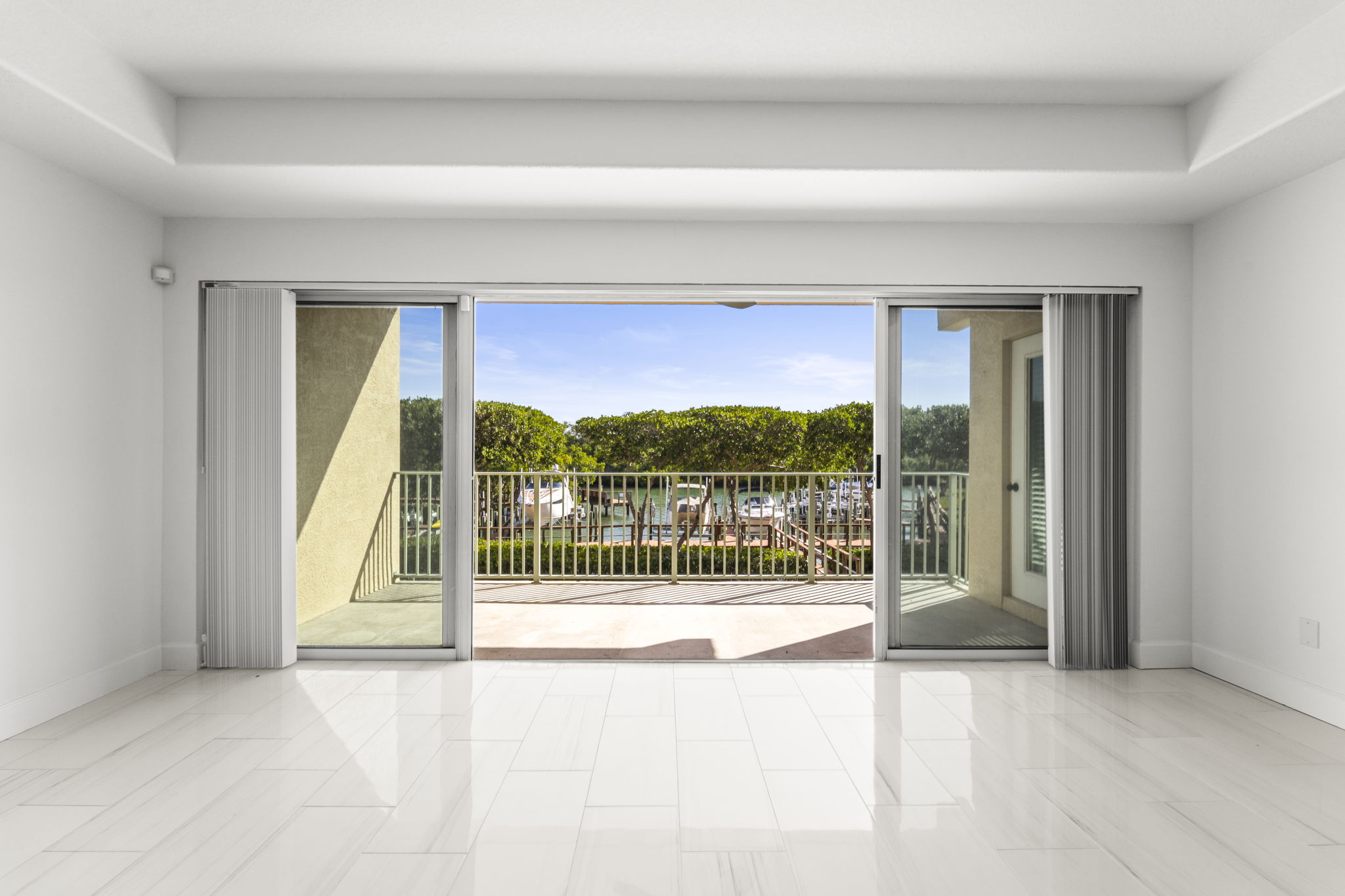 PORCH2 1645 Pinellas Bayway S Apt B2 288