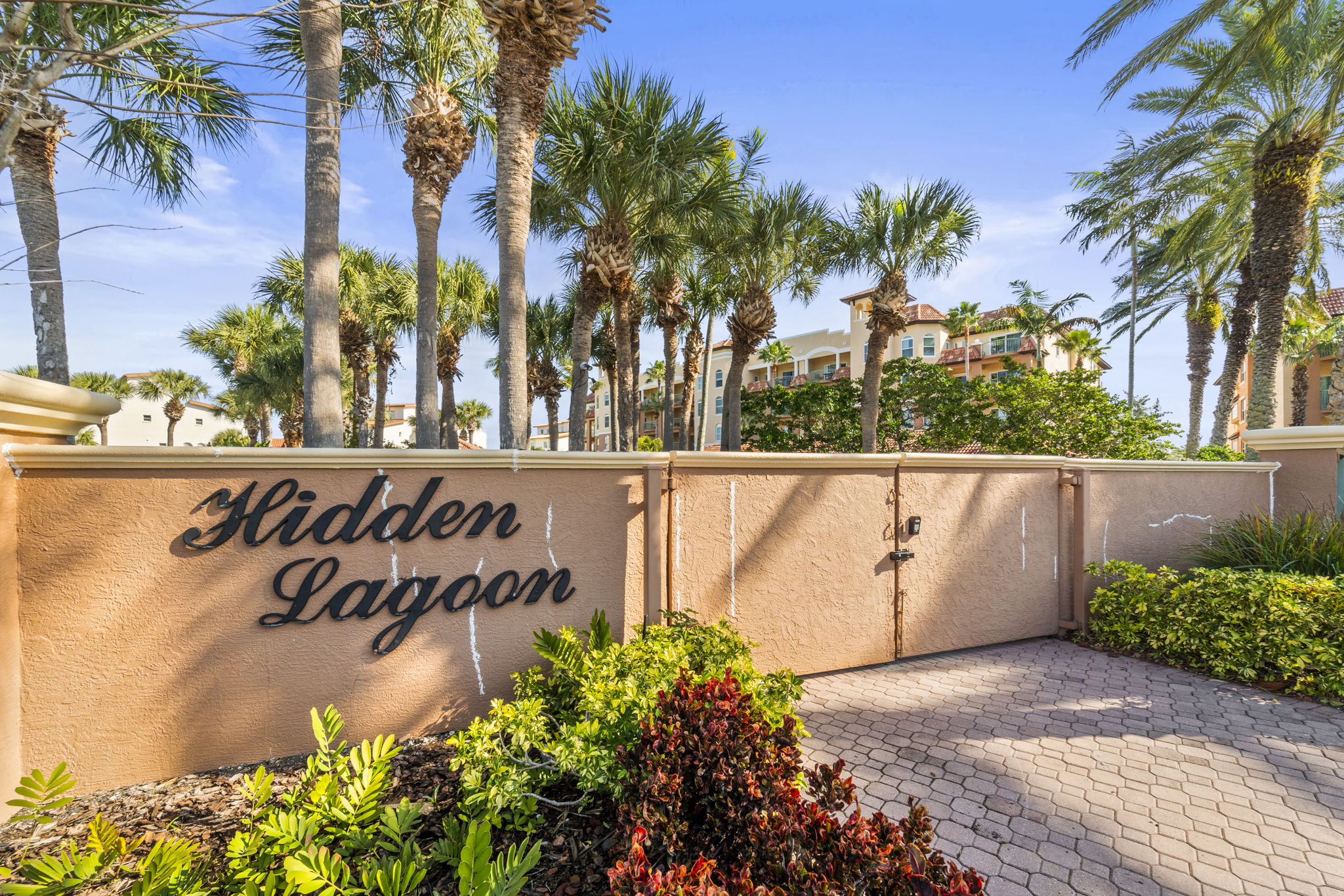 SIGN 1645 Pinellas Bayway S Apt B2 154