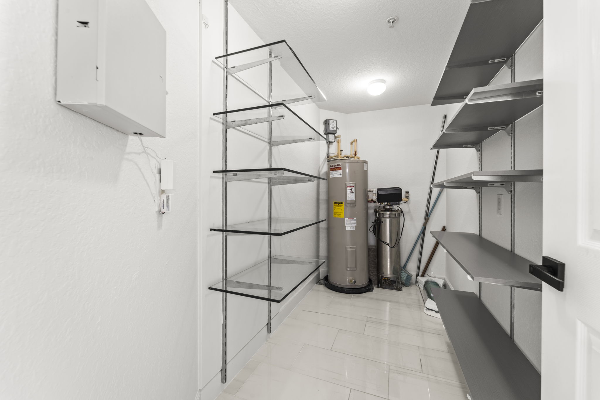 AC 1645 Pinellas Bayway S Apt B2 243