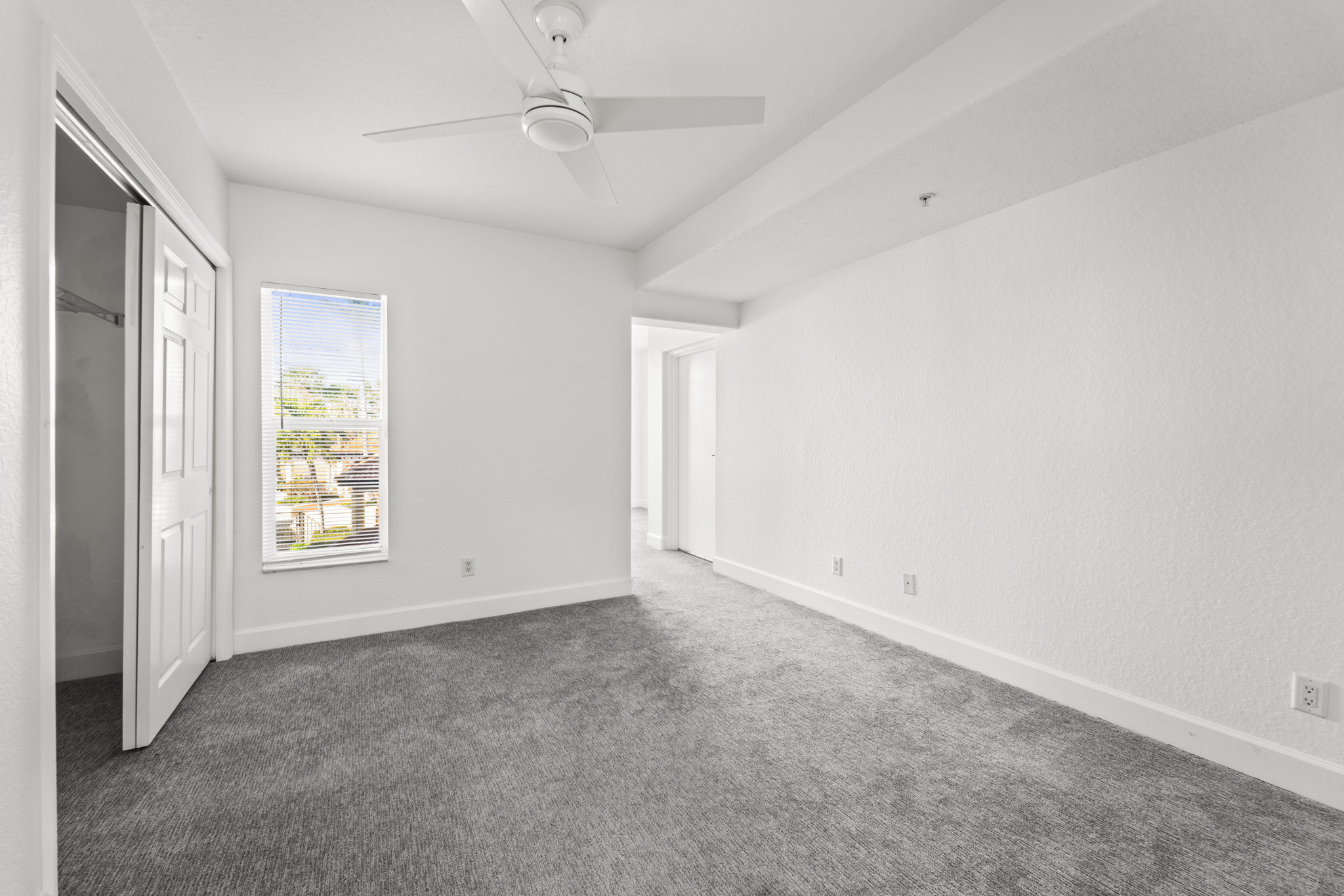 BED1 1645 Pinellas Bayway S Apt B2 168