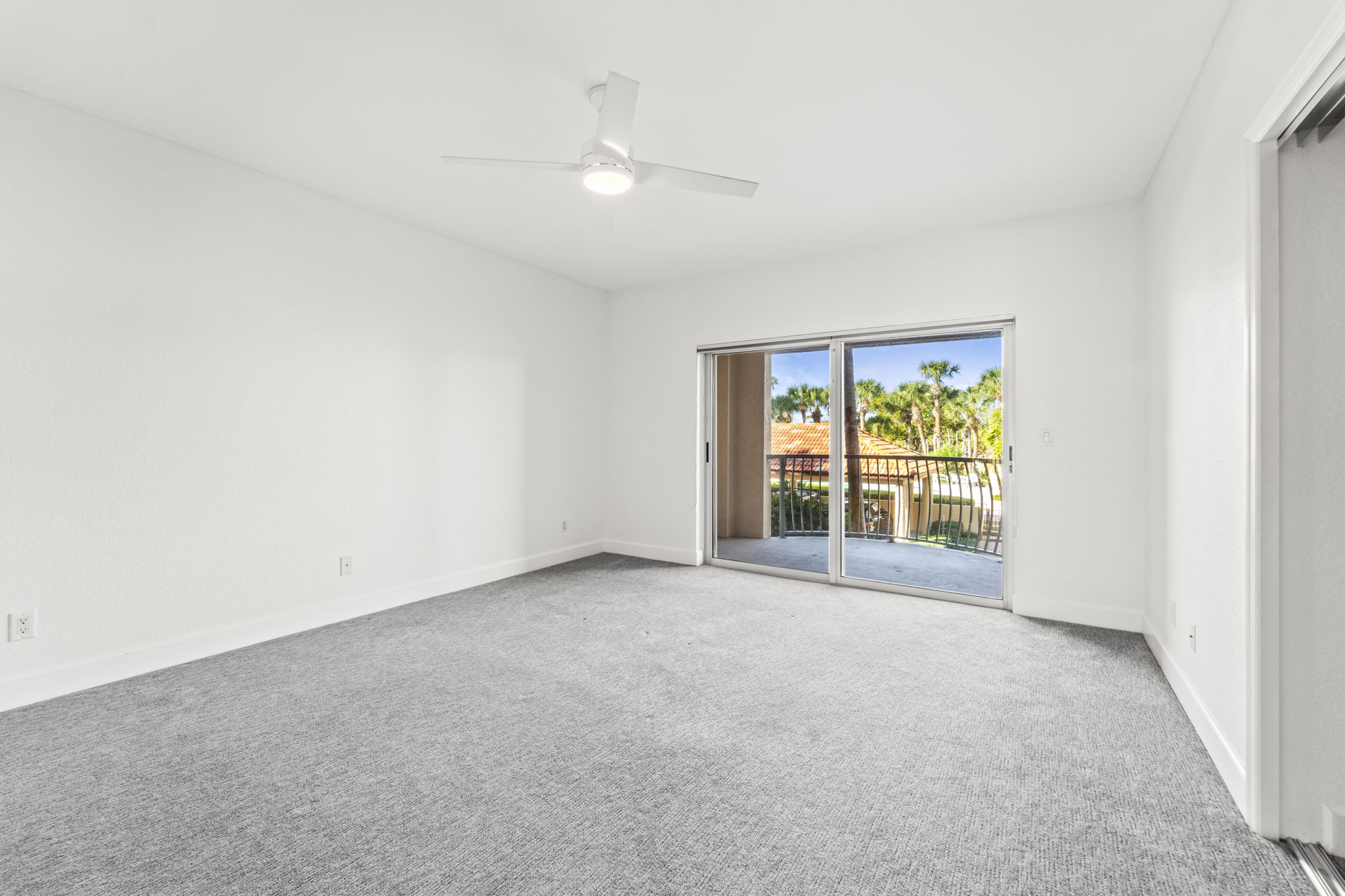 BED2 1645 Pinellas Bayway S Apt B2 183