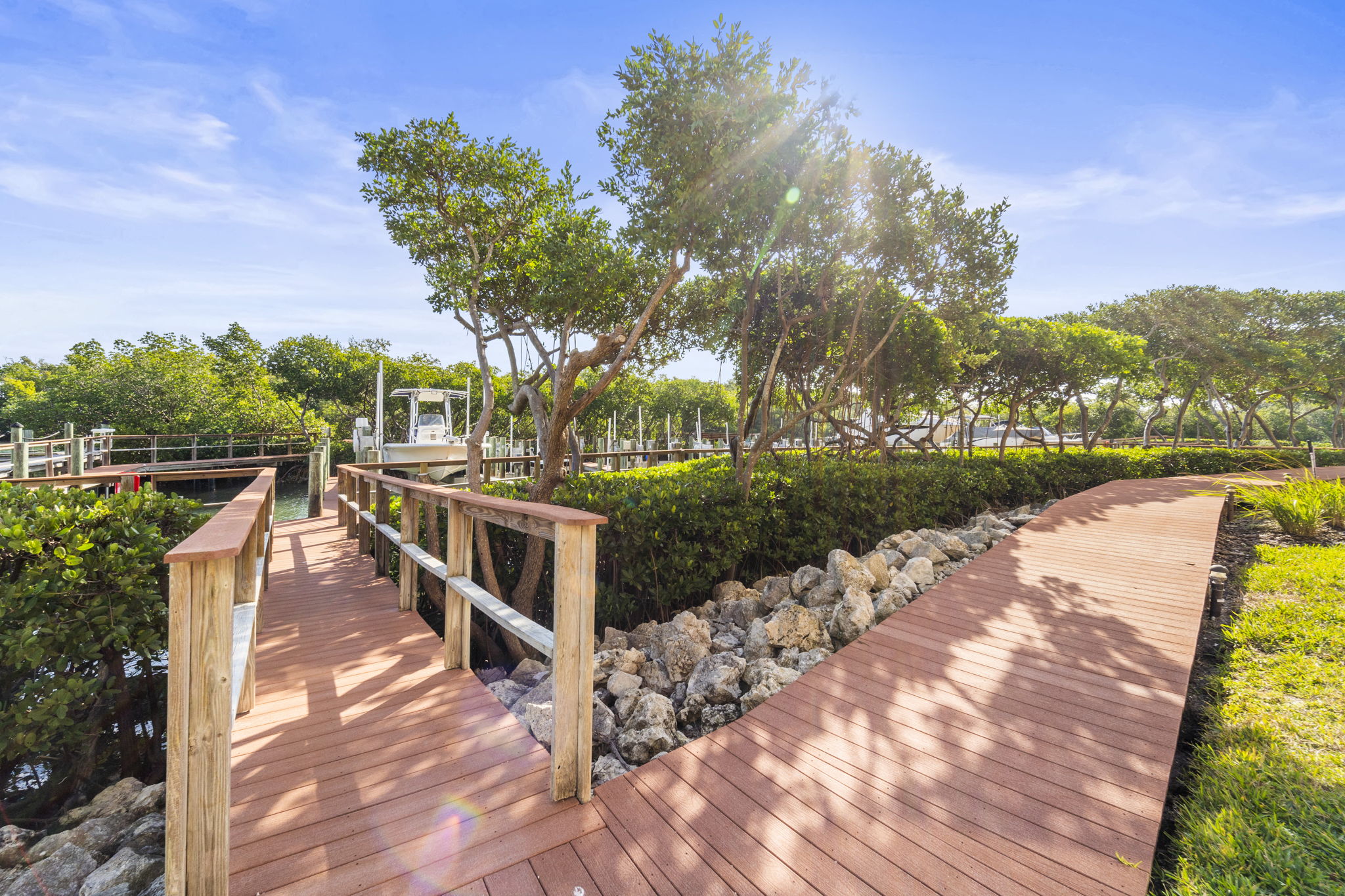 DOCK 1645 Pinellas Bayway S Apt B2 106