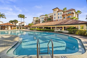 POOL 1645 Pinellas Bayway S Apt B2 147