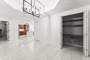 DR 1645 Pinellas Bayway S Apt B2 354