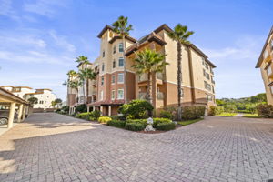 EXT 1645 Pinellas Bayway S Apt B2 129
