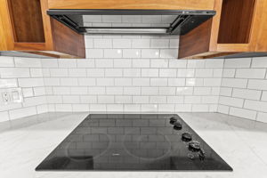 KIT 1645 Pinellas Bayway S Apt B2 339