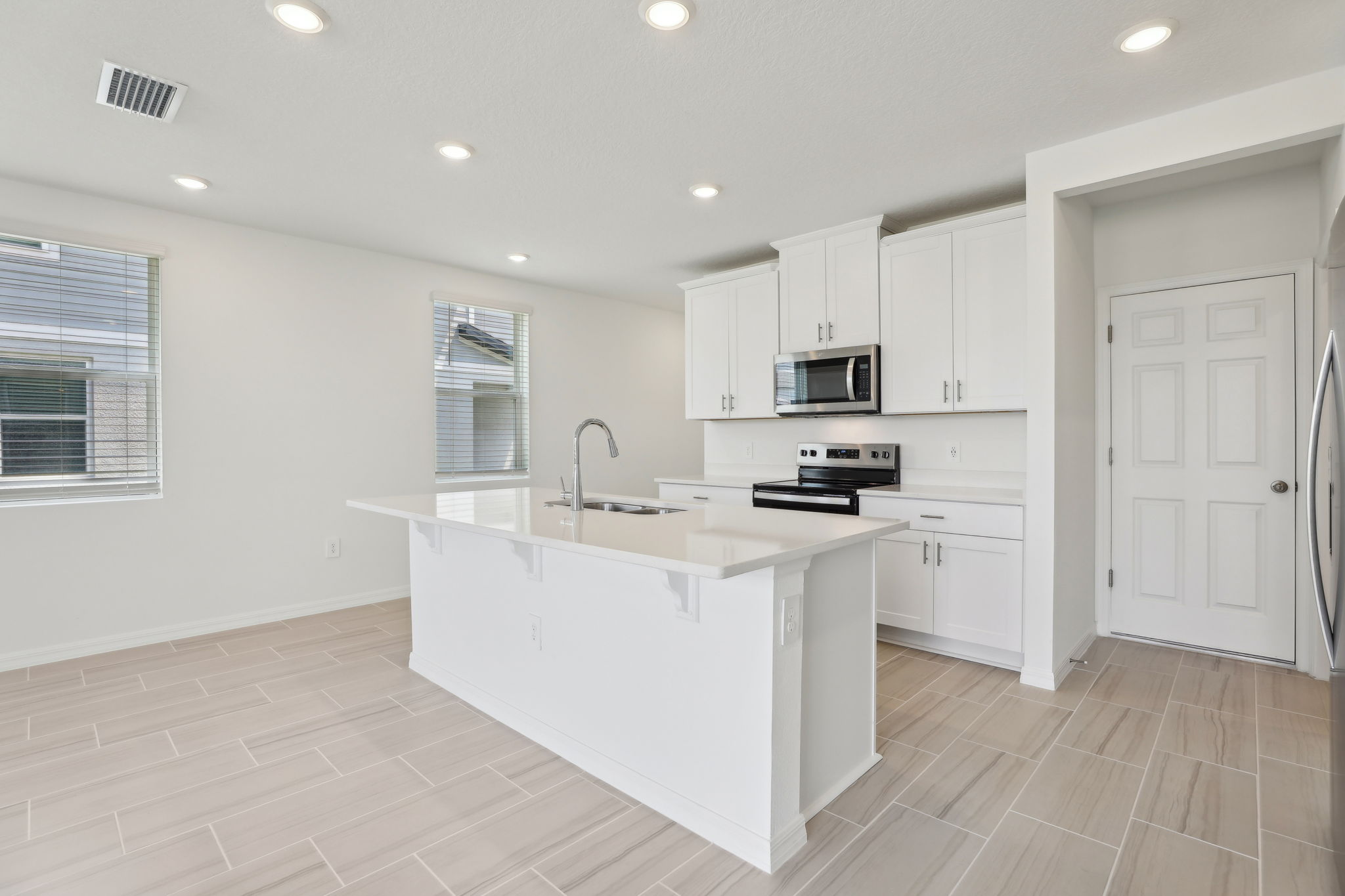 Orlando- Cagan Crossing West- 16450 Bird of Paradise Ave, Four Corners, FL 34714-010