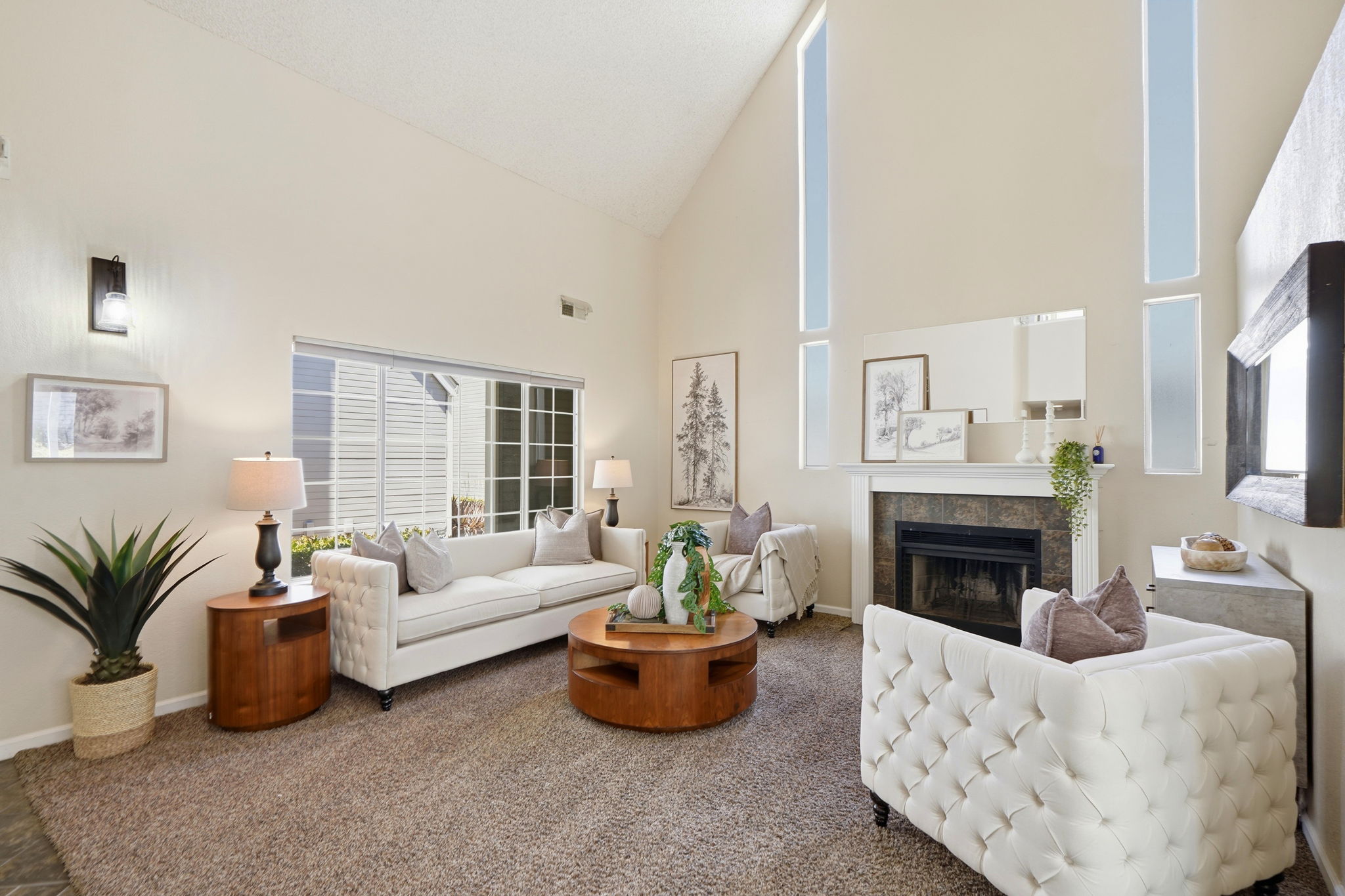 009_F8_1646 Somerset Pl