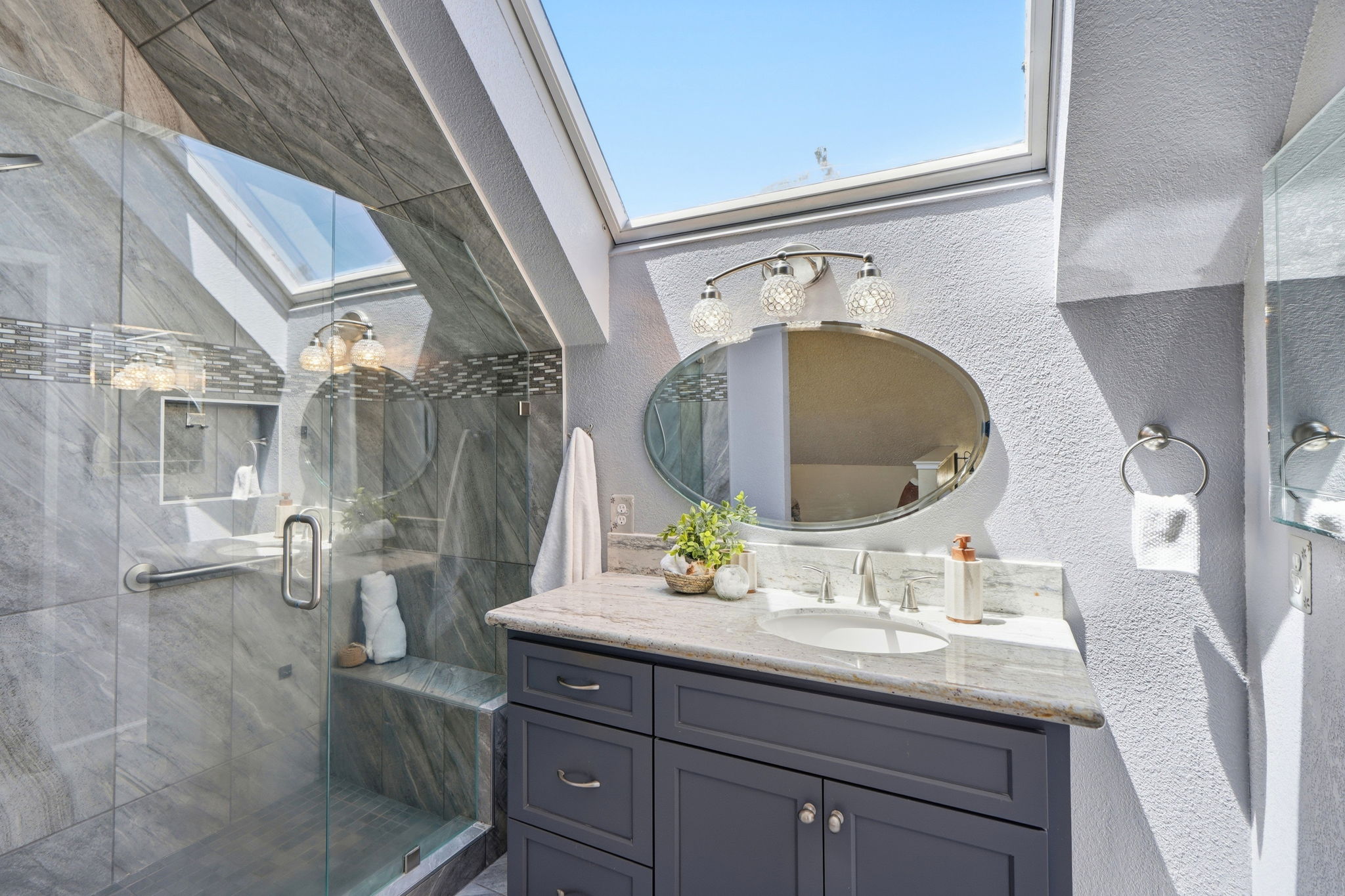 027_F8_1646 Somerset Pl